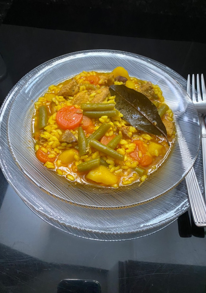 Una foto de Guiso todo en crudo de verduras 🌶