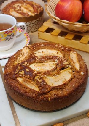 A picture of Almond Apple Cake.
