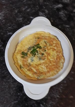 Foto principal de Tortilla de ajo y perejil