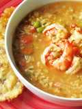Camarones al coco con asopao de guandules