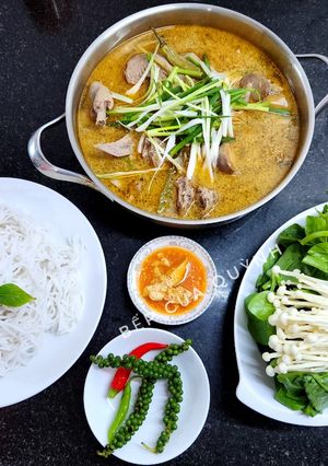 Hình của món Vịt om khoai sọ.