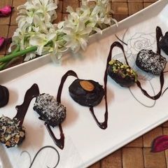 A picture of Chocolate Stuffed Assorted Dates.