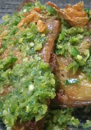 Foto resep Ayam Goreng Cabe Ijo