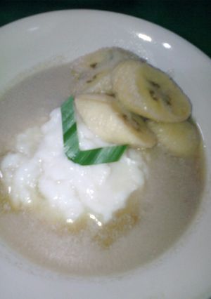 Foto resep Bubur Sumsum kuah pisang pandan