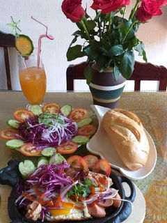 Hình của món Bò né.