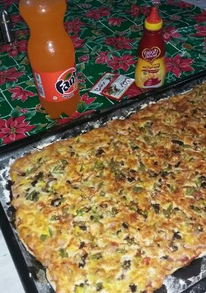 عکسی از دستور پیتزا خانواده