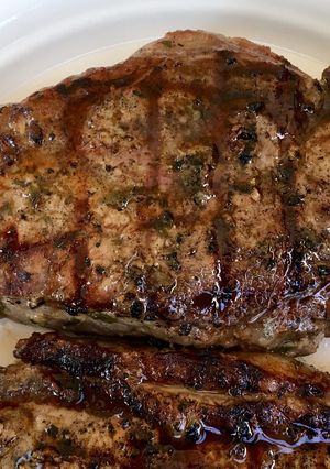 A picture of Grilled Skirt Steak with Basil, Garlic and Herbs marinade.