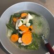 Sop ayam dan sayur segar