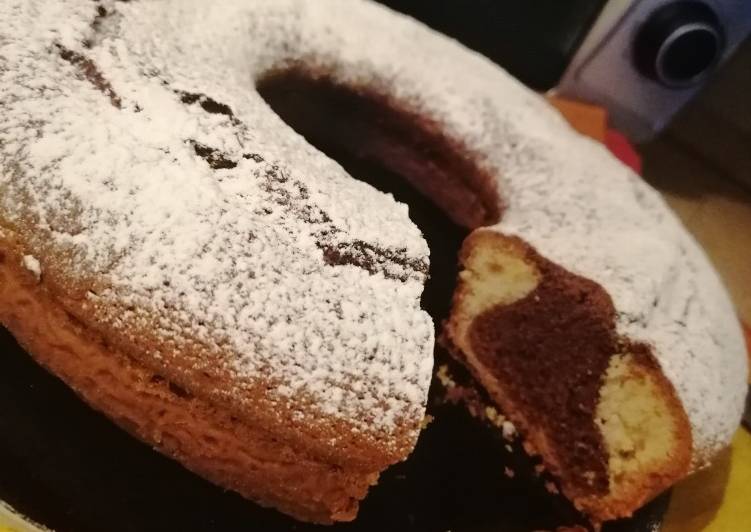 Ciambella marmorizzata allo yogurt