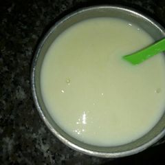 A picture of Potatoes and egg yolk puree.