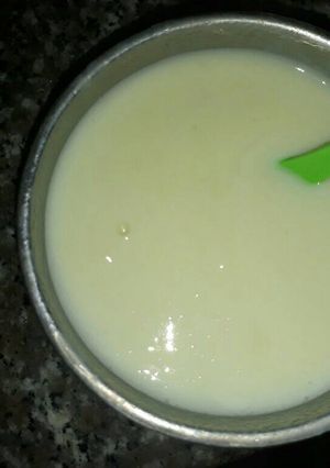 A picture of Potatoes and egg yolk puree.