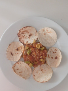 Una foto de Tartar de salmón y aguacate