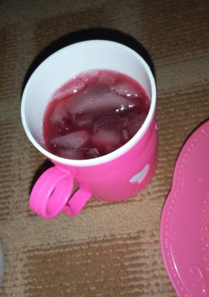 A picture of Zobo.