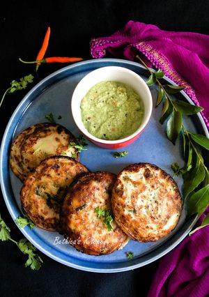 A picture of Semolina Bun (tiffin recipe).