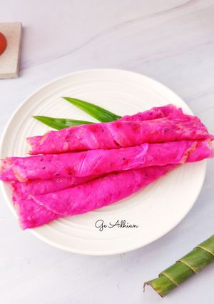 Foto resep Dadar Gulung Buah Naga (Thong Muan Sod)