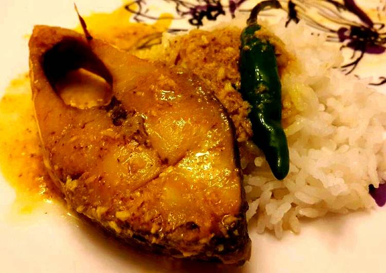 Steps to Prepare Favorite Hilsa fish tel jhol/ Bengali Hilsa light curry