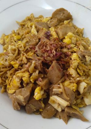 Foto resep Mie Telur Satu Wajan