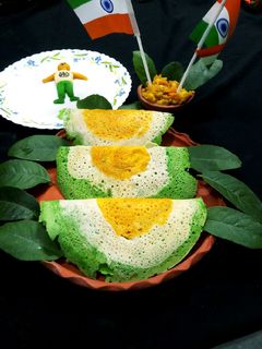 তিরাঙ্গা ধোসা(Tiranga Dosa recipe in Bengali) রেসিপির প্রধান ছবি