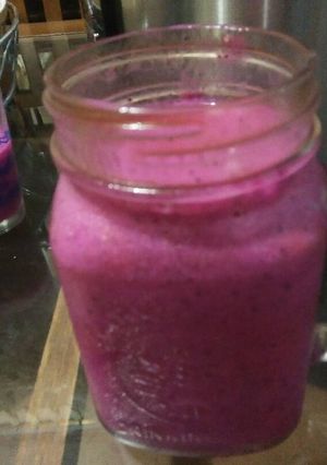 Foto resep Dragon fruit mix banana juice