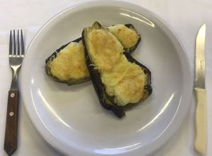 Una foto de Berenjenas con bechamel