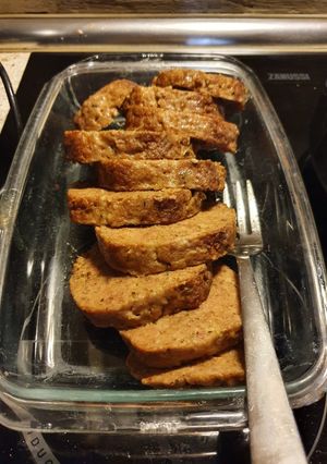 Una foto de Rollo de carne picada con puré de patata