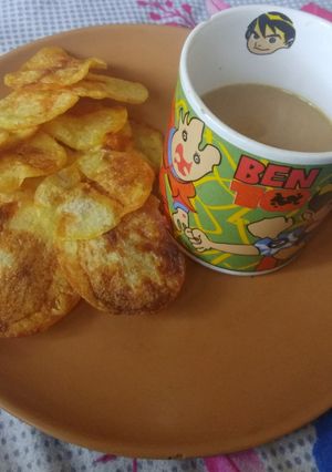 आलू चिप्स रेसिपी मुख्य फोटो