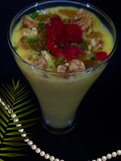 मैंगो मिल्क शेक (mango milkshake recipe in Hindi) रेसिपी मुख्य फोटो