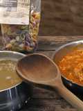 Sopa de Conchas y Carne de Cocido con Tomate