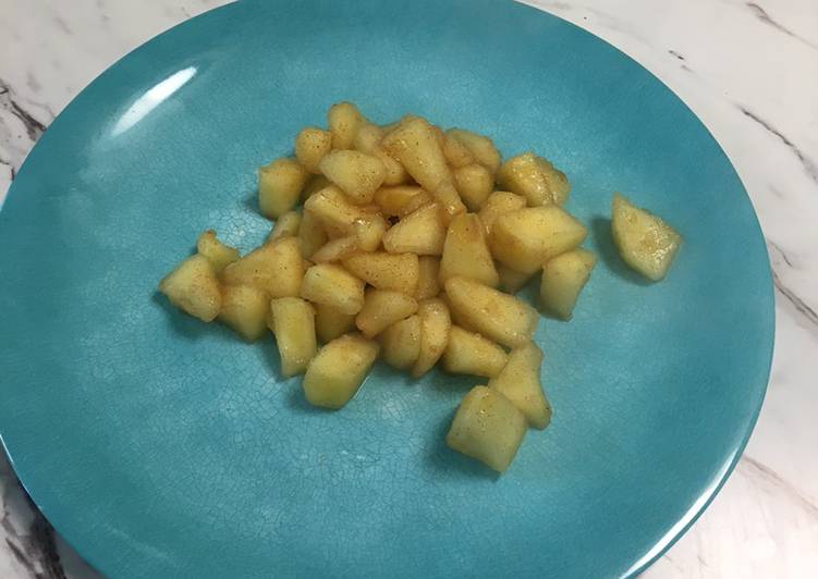 Steps to Prepare Cinnamon Apples in 22 Minutes for Mom