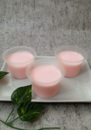 Foto resep Strawberry Silky Pudding