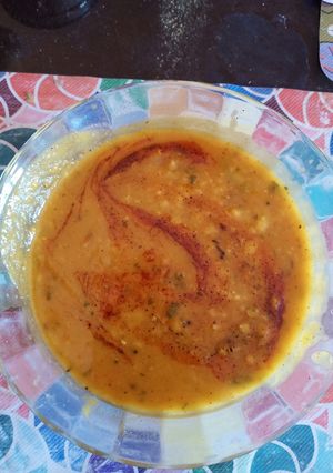 A picture of Dal tadka.