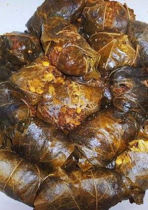 عکسی از دستور دلمه برگ مو