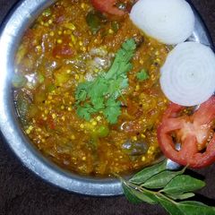 A picture of Smoky baingan ka bharta.