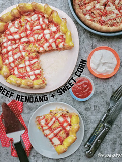 Foto resep Pizza Beef Rendang & Sweet Corn