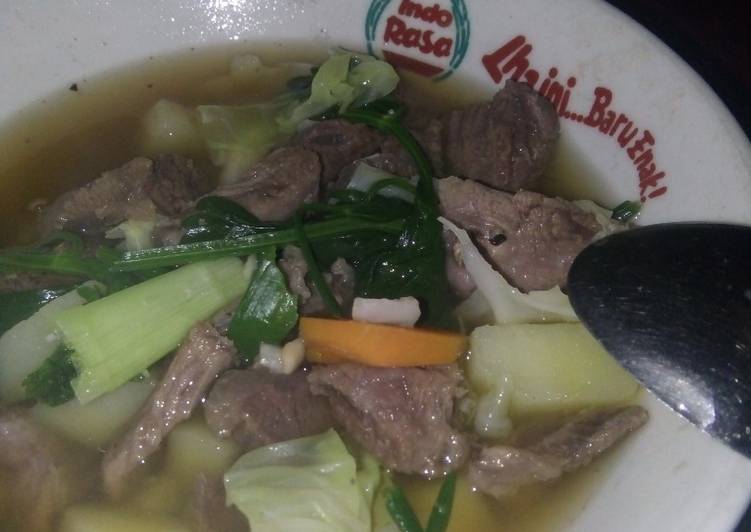 Sop daging sapi