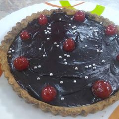 A picture of Chocolate peanut pie.
