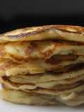 Pancakes americanos esponjosos - 👉 Desayunos Veganos Fáciles