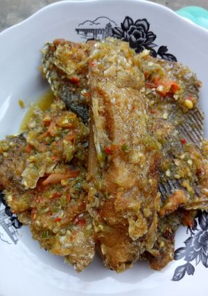 Foto resep Ikan goreng gurame sambal ijo