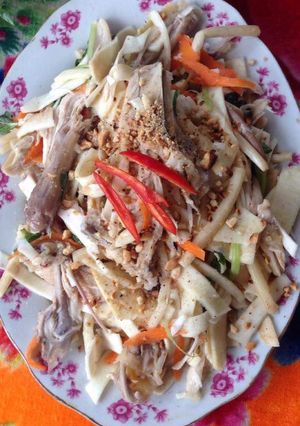 Hình của món Gỏi Gà Củ Hủ Dừa.