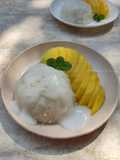 Mango Sticky Rice (Khao Nian Mamuang)