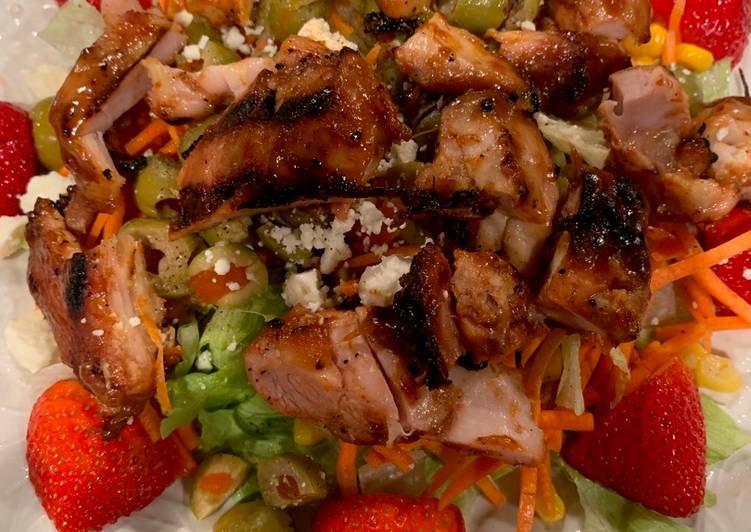 Steps to Prepare Any-night-of-the-week Barbecue Chicken Santa Fe Salad