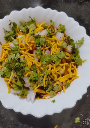 टोमेटो चाट(tomato chaat recipe in hindi) रेसिपी मुख्य फोटो