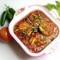 A picture of Tomato Chicken.