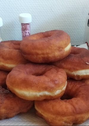 A picture of Doughnuts.