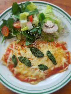 Una foto de Pechuga estilo pizza, fácil y rápida