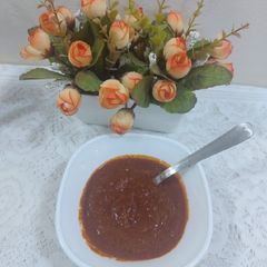 A picture of Garlic chutney.