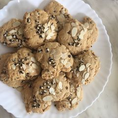 A picture of Soft-cookies with almonds.