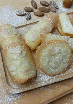 Une photo de 🌰 Tuiles aux amandes (sans gluten)