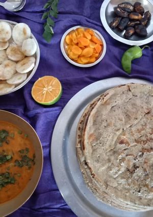 A picture of Gujarati thali.