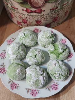 Grincs a szuperzöld mandulás pöfeteg recept fotója